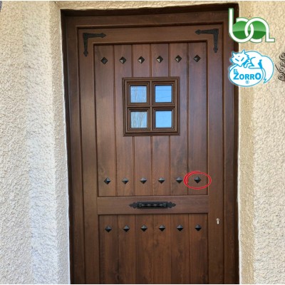 TACHUELA CLAVO CUADRADO PIRÁMIDE DECORATIVO PARA PUERTA EN HIERRO FORJADO NEGRO IMEX EL ZORRO
